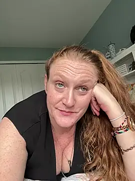 Kellilyn10 online show from 28, 7, 2026