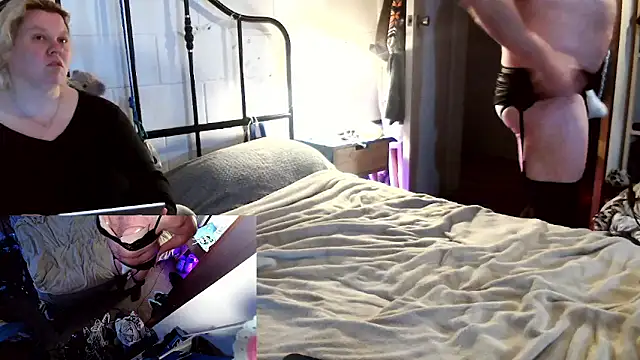 Snapshot of Heidixox69 chatting on 4, 7, 2026 Heidixox69 online show from 4, 7, 2026