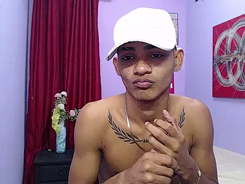 Snapshot of black_twinks chatting on 13, 5, 2026 black twinks online show from 13, 5, 2026