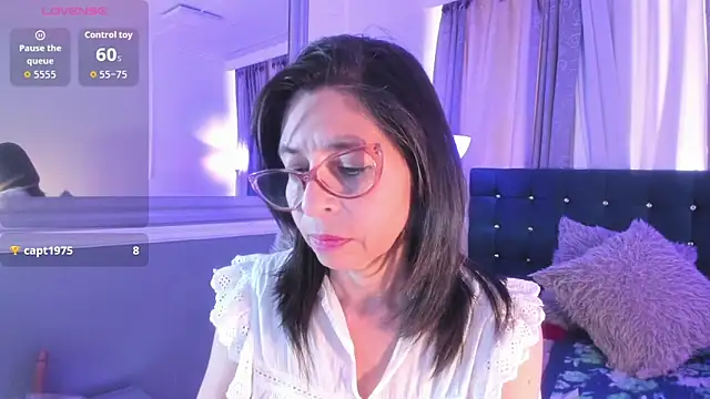 Snapshot of lena_gray chatting on 21, 6, 2026 lena gray online show from 21, 6, 2026
