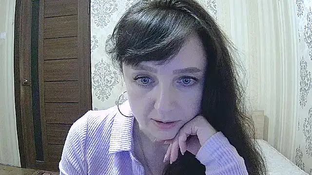 Snapshot of NicoleXRose chatting on 11, 5, 2026 NicoleXRose online show from 11, 5, 2026