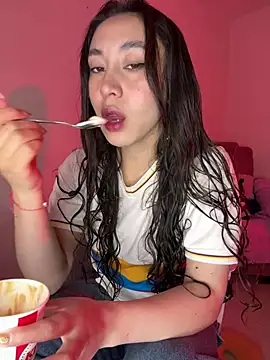 Snapshot of aiko-o chatting on 13, 7, 2026 aiko-o online show from 13, 7, 2026