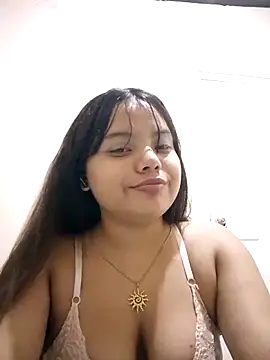 Daniela-Peruana online show from 18, 5, 2026