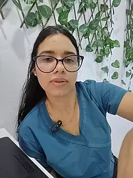 Snapshot of alanahot94 chatting on 21, 6, 2026 alanahot94 online show from 21, 6, 2026