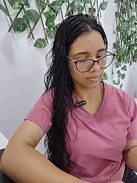 Snapshot of alanahot94 chatting on 30, 6, 2026 alanahot94 online show from 30, 6, 2026