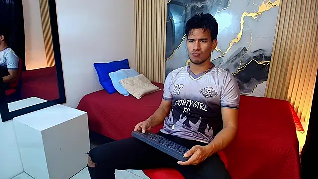 JacobWolf   online show from 31, 5, 2026
