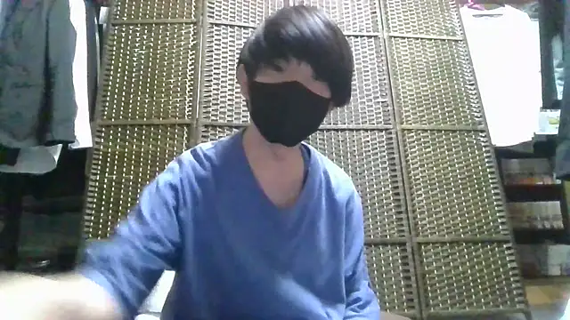 Snapshot of kazupan22 chatting on 4, 7, 2026 kazupan22 online show from 4, 7, 2026