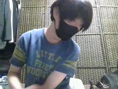 Snapshot of kazupan22 chatting on 28, 7, 2026 kazupan22 online show from 28, 7, 2026