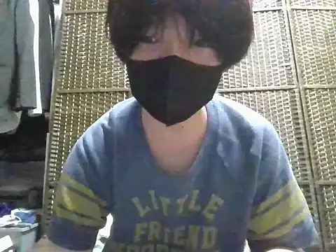 Snapshot of kazupan22 chatting on 28, 7, 2026 kazupan22 online show from 28, 7, 2026