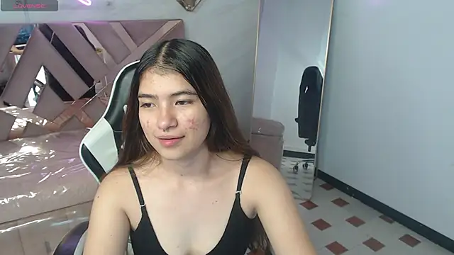 Snapshot of alesia_v_v chatting on 16, 5, 2026 alesia v v online show from 16, 5, 2026