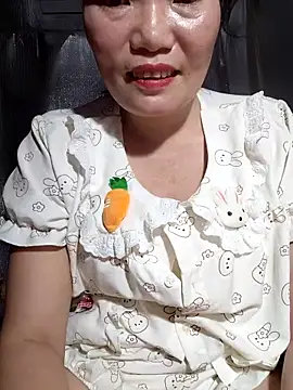 Snapshot of -Trici- chatting on 14, 6, 2026 -Trici- online show from 14, 6, 2026
