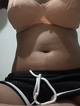Snapshot of sexyy_nehaa chatting on 24, 5, 2026 sexyy nehaa online show from 24, 5, 2026