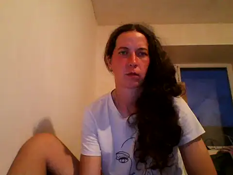 Snapshot of DanicaFey chatting on 21, 5, 2026 DanicaFey online show from 21, 5, 2026