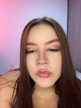 EmiliaOlsen online show from 13, 5, 2026
