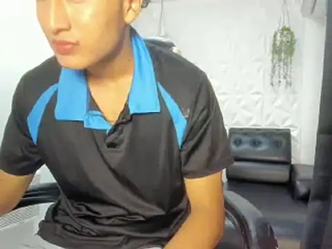 Snapshot of Dark_badboy1 chatting on 12, 5, 2026 Dark badboy1 online show from 12, 5, 2026