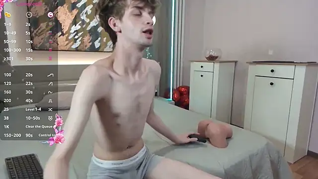 Bimbo boy  online show from 19, 7, 2026