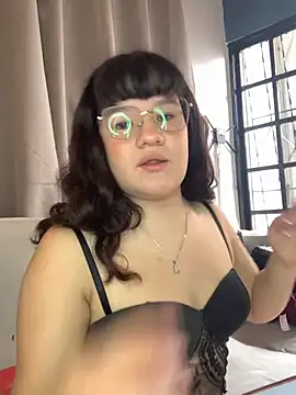 Snapshot of SOFTBERRY_ chatting on 4, 7, 2026 SOFTBERRY online show from 4, 7, 2026