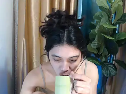 RoseAmarie online show from 5, 8, 2026
