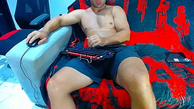 Snapshot of hugo_19cm chatting on 30, 6, 2026 hugo 19cm online show from 30, 6, 2026