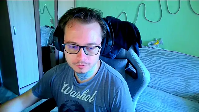 MeLanXolik online show from 25, 5, 2026