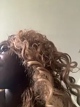 Snapshot of BlaqueBarbee chatting on 31, 5, 2026 BlaqueBarbee online show from 31, 5, 2026