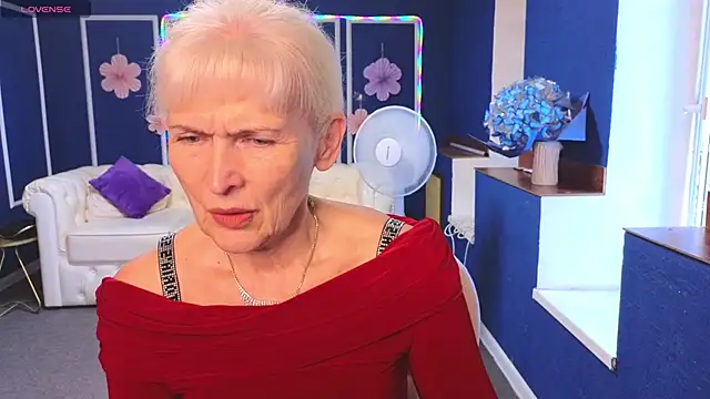 Snapshot of Nia_Natur chatting on 6, 7, 2026 Nia Natur online show from 6, 7, 2026
