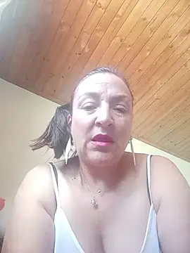 Snapshot of dangerous_milf chatting on 11, 6, 2026 dangerous milf online show from 11, 6, 2026