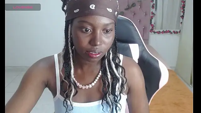 luna bella160920 online show from 11, 5, 2026
