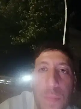 Snapshot of VincentZe99 chatting on 7, 6, 2026 VincentZe99 online show from 7, 6, 2026