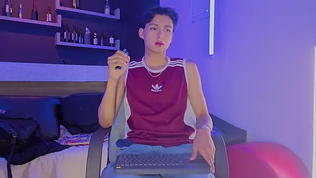 tian sex online show from 25, 6, 2026