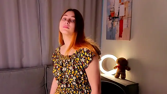 ElizabethSut online show from 12, 5, 2026