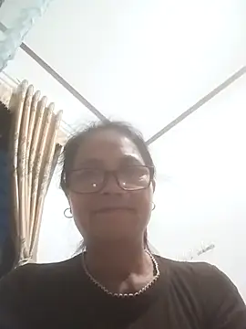 Vieekee online show from 4, 7, 2026