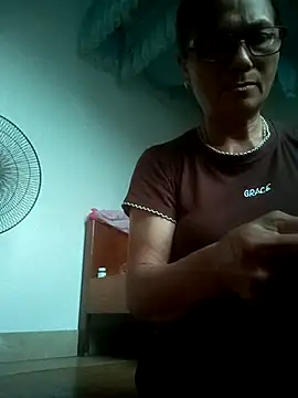 Vieekee online show from 20, 7, 2026