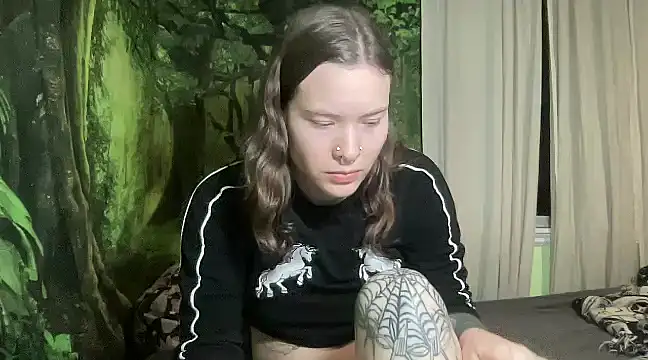 mo0ngoddess online show from 26, 1, 2025