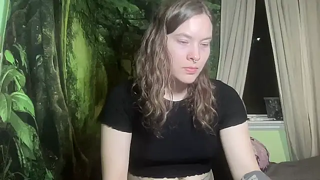 mo0ngoddess online show from 15, 2, 2026