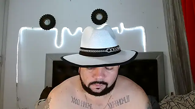 Snapshot of perverseveteranmanxxx chatting on 30, 9, 2025 perverseveteranmanxxx online show from 30, 9, 2025