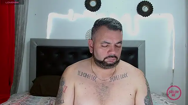 Snapshot of perverseveteranmanxxx chatting on 31, 10, 2025 perverseveteranmanxxx online show from 31, 10, 2025