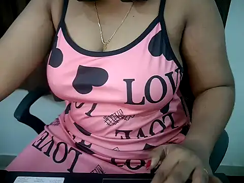 Snapshot of MALLU_WAVEZZZ chatting on 1, 6, 2026 MALLU WAVEZZZ online show from 1, 6, 2026