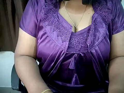Snapshot of MALLU_WAVEZZZ chatting on 2, 6, 2026 MALLU WAVEZZZ online show from 2, 6, 2026