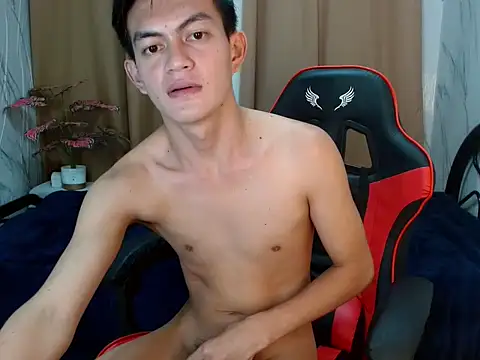 Snapshot of twink_dolores chatting on 13, 5, 2026 twink dolores online show from 13, 5, 2026
