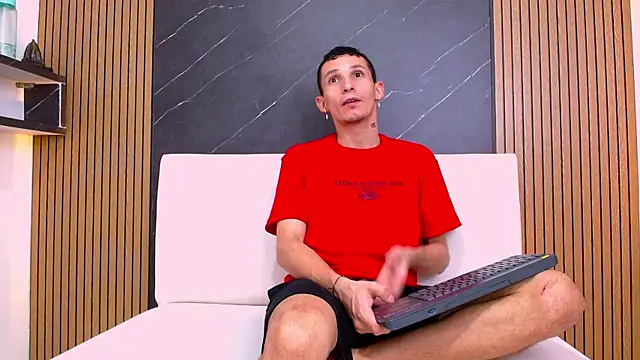 Isak Berekoa online show from 2, 6, 2026
