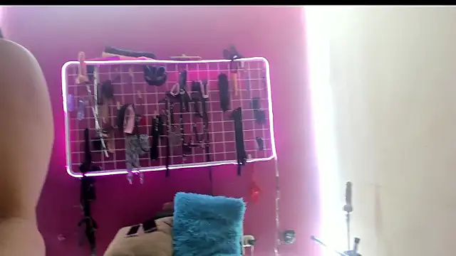 Snapshot of MistressMia_bdsm chatting on 12, 5, 2026 MistressMia bdsm online show from 12, 5, 2026