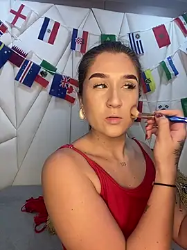 IsabelleMilan online show from 15, 6, 2026