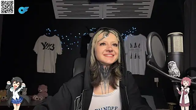 Snapshot of Ahley_Black chatting on 17, 5, 2026 Ahley Black online show from 17, 5, 2026