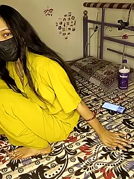 Hy Nova2 online show from 12, 5, 2026