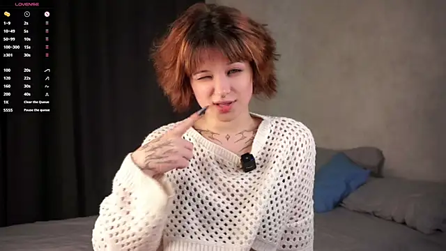 Snapshot of AlesiaPeasel chatting on 3, 7, 2026 AlesiaPeasel online show from 3, 7, 2026