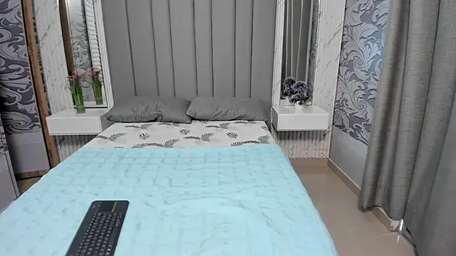 Snapshot of doll_skinny18 chatting on 3, 6, 2026 doll skinny18 online show from 3, 6, 2026