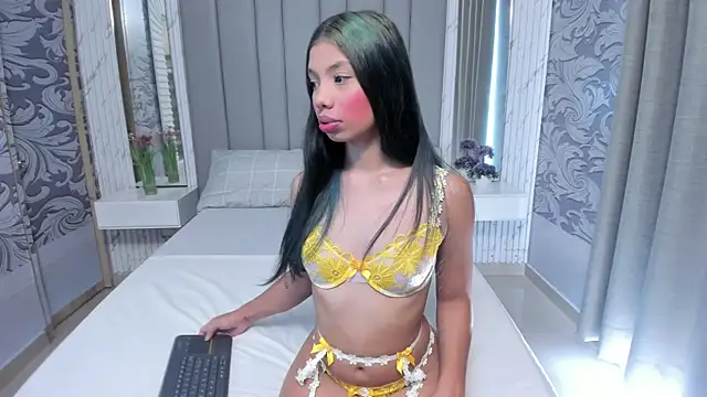 Snapshot of doll_skinny18 chatting on 11, 6, 2026 doll skinny18 online show from 11, 6, 2026