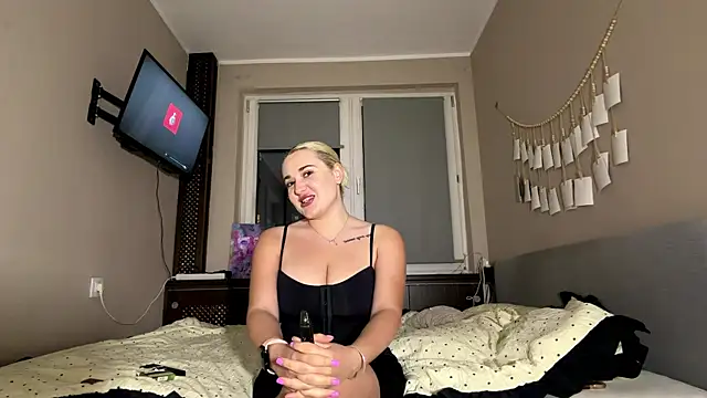 Snapshot of SidneySe chatting on 12, 5, 2026 SidneySe online show from 12, 5, 2026