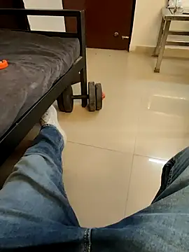 MrgigoloNCRRR9 online show from 25, 6, 2026